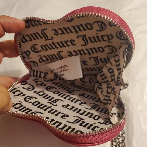 Juicy Couture Raspberry Tart Wristlet Heart-Shaped with Chain NWNT - Picture 6 of 6